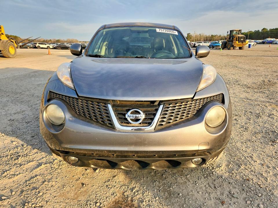 Photo 5 from auction – 2011 NISSAN JUKE S with VIN JN8AF5MV5BT020692