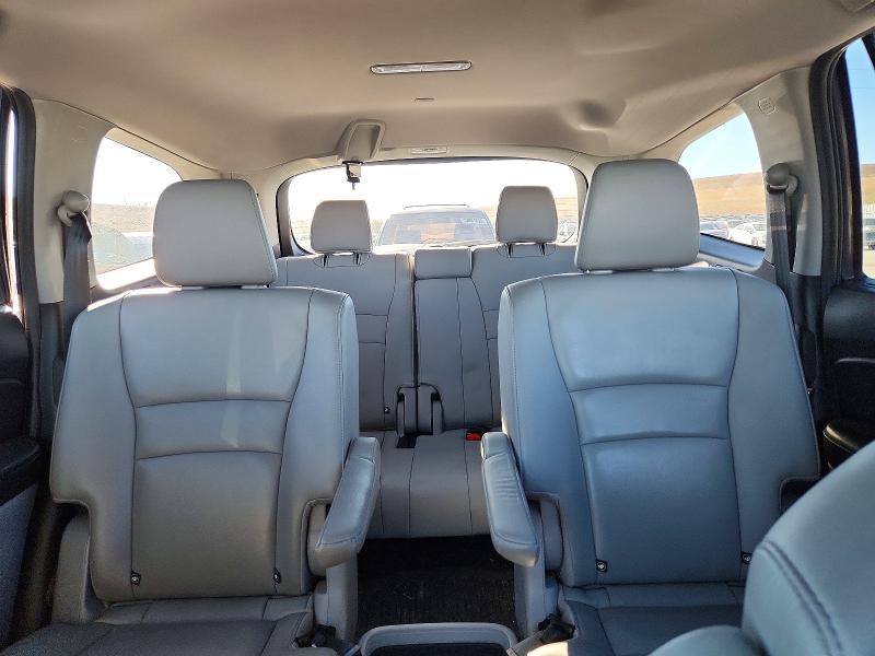 Photo 10 from auction – 2019 HONDA PILOT TOUR with VIN 5FNYF6H66KB023655