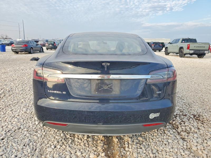 Photo 6 from auction – 2014 TESLA MODEL S with VIN 5YJSA1S14EFP41827