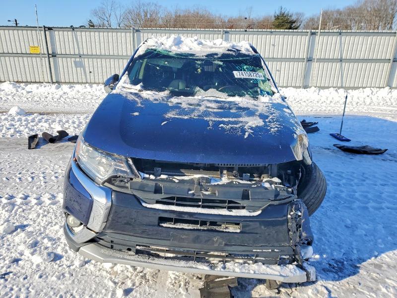 Photo 5 from auction – 2016 MITSUBISHI OUTLANDER with VIN JA4AZ3A3XGZ042972