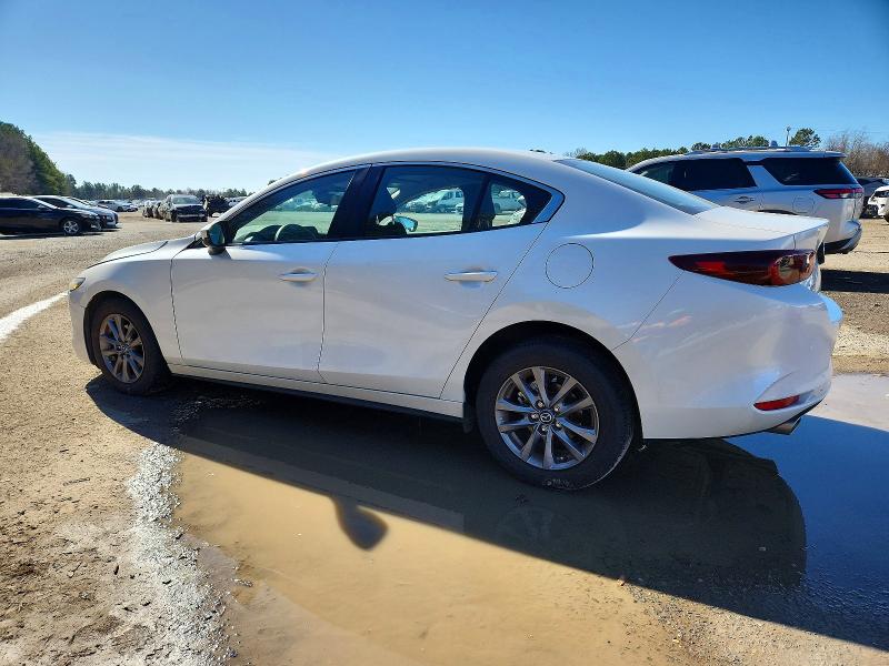 Photo 2 from auction – 2024 MAZDA 3 with VIN 3MZBPAAM1RM434995