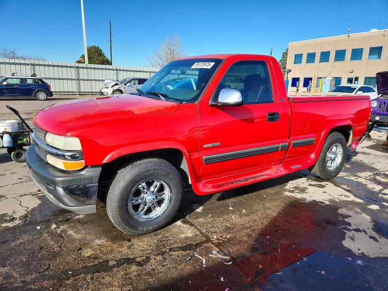 CHEVROLET SILVERADO 2000 with VIN 1GCEK14T3YZ228981 - Photo from auction