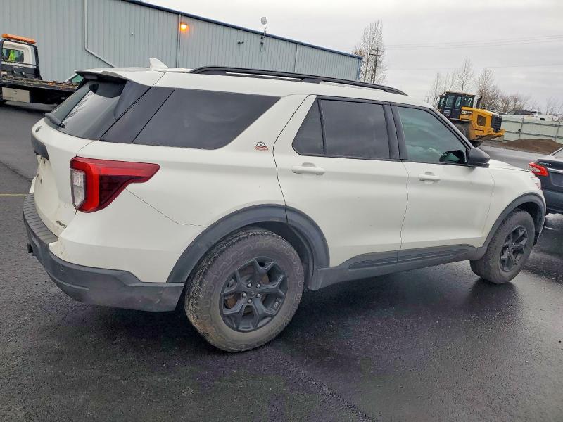 Photo 3 from auction – 2022 FORD EXPLORER T with VIN 1FMSK8JH3NGB21850