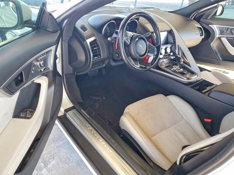 Photo 8 from auction – 2018 JAGUAR F-TYPE with VIN SAJDD1EV2JCK49210