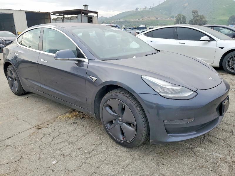 Photo 4 from auction – 2018 TESLA MODEL 3 with VIN 5YJ3E1EA7JF045378