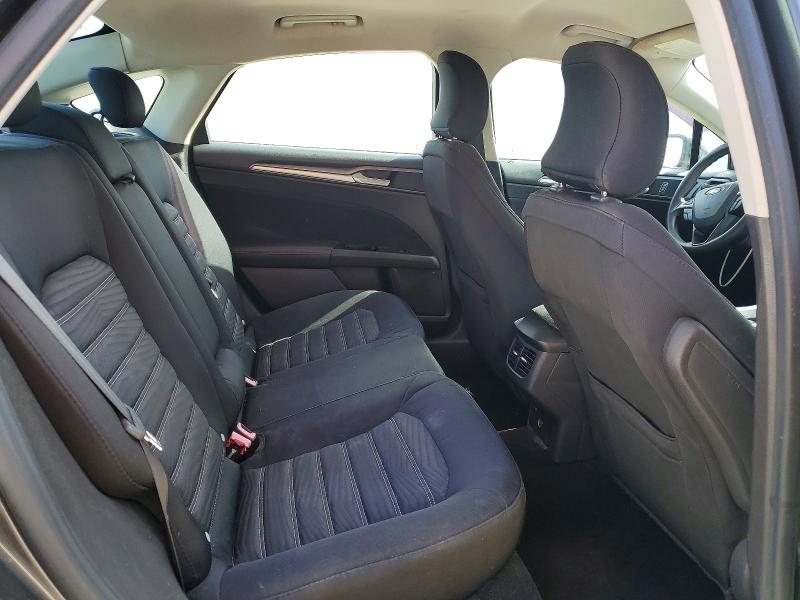 Photo 10 from auction – 2016 FORD FUSION with VIN 3FA6P0HD1GR199444