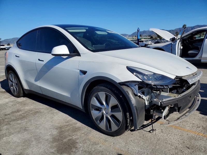 Photo 4 from auction – 2021 TESLA MODEL Y with VIN 5YJYGDEEXMF090551