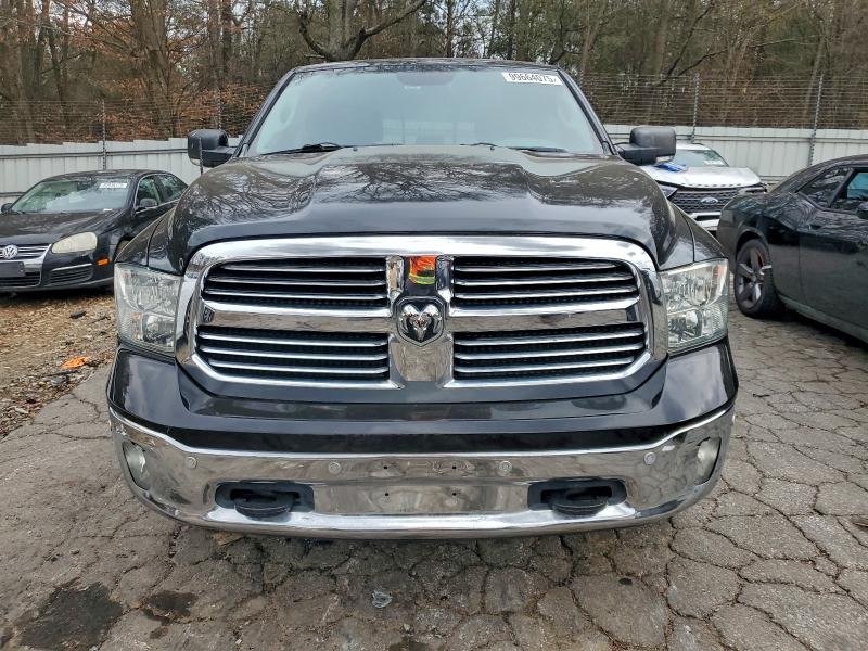 Photo 5 from auction – 2015 RAM 1500 SLT with VIN 1C6RR7LT2FS642297