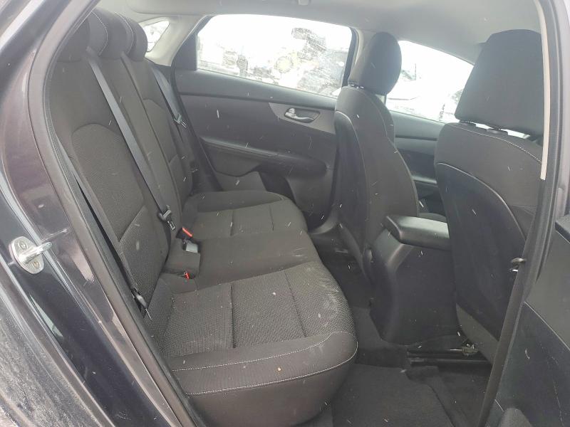 Photo 10 from auction – 2019 KIA FORTE with VIN 3KPF24AD4KE098716