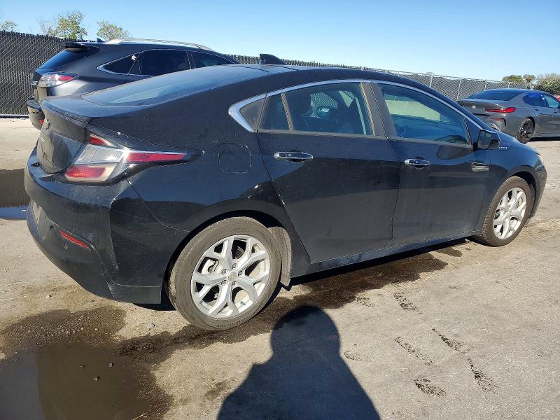 Photo 3 from auction – 2017 CHEVROLET VOLT PREMI with VIN 1G1RD6S51HU209042