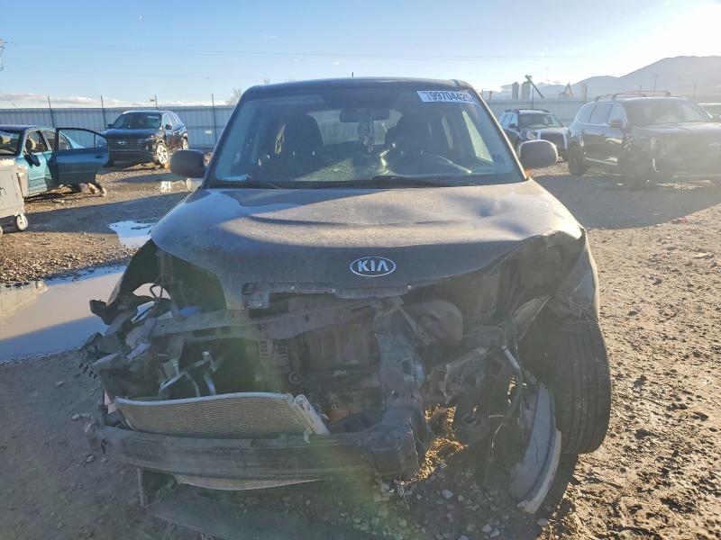 Photo 5 from auction – 2015 KIA SOUL with VIN KNDJN2A28F7217104