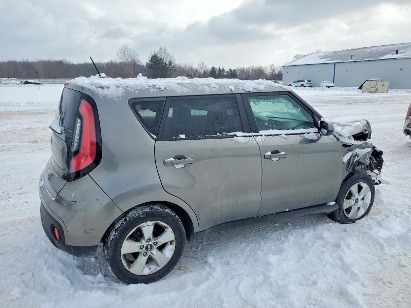 Photo 3 from auction – 2017 KIA SOUL with VIN KNDJN2A28H7456221