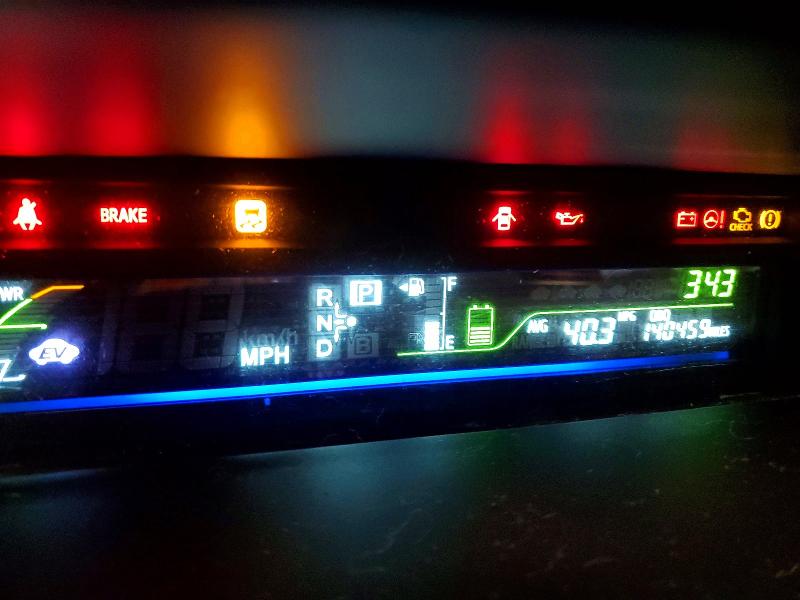 Photo 9 from auction – 2012 TOYOTA PRIUS V with VIN JTDZN3EU6C3020732