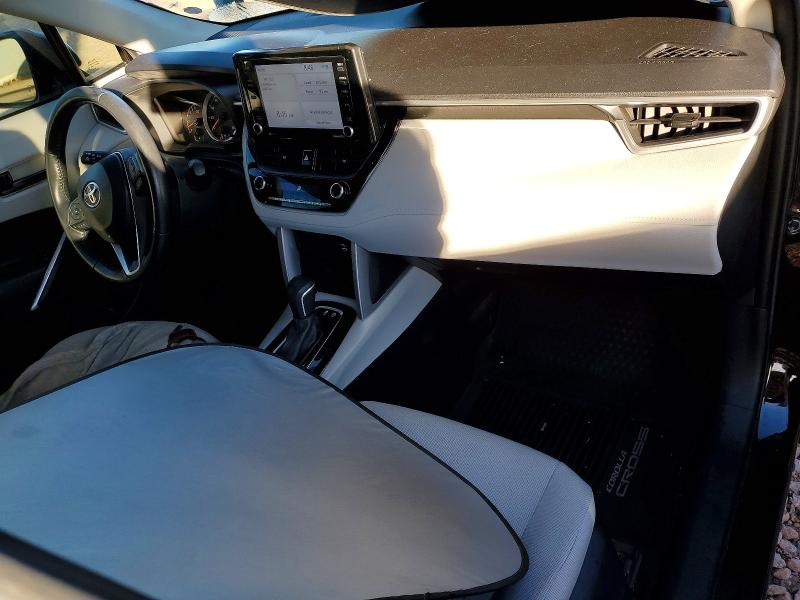 Photo 8 from auction – 2022 TOYOTA COROLLA CR with VIN 7MUCAAAG1NV025138