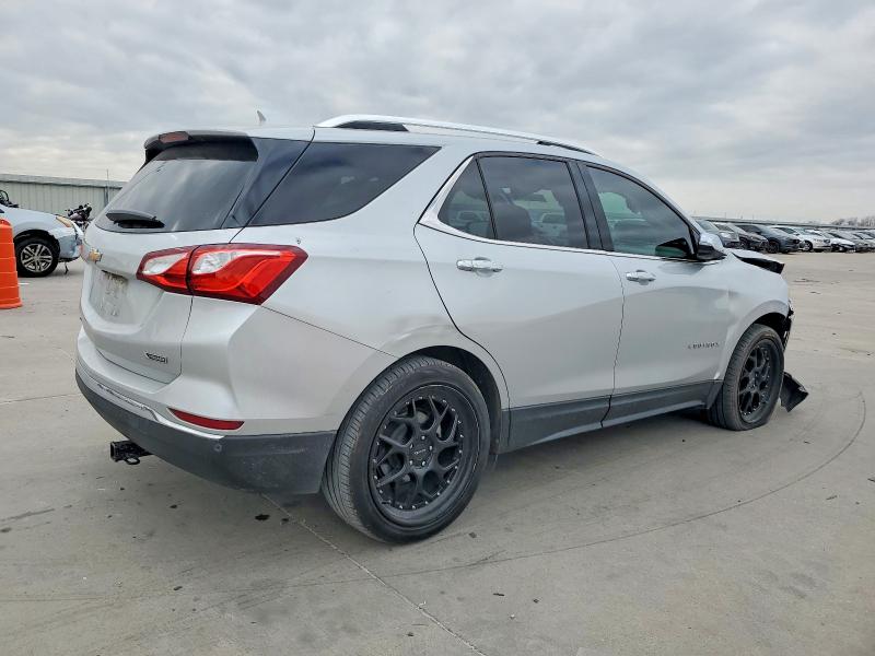 Photo 3 from auction – 2018 CHEVROLET EQUINOX with VIN 2GNAXMEV7J6220568