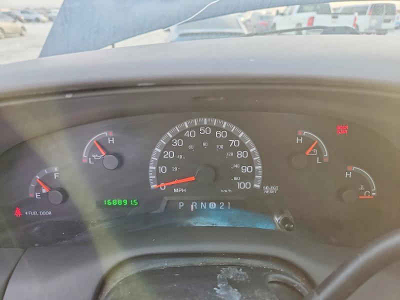 Photo 9 from auction – 2002 FORD F150 with VIN 1FTRF17282NB94821