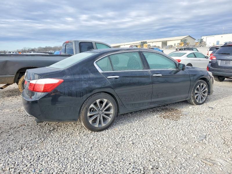 Photo 3 from auction – 2015 HONDA ACCORD EXL with VIN 1HGCR2F84FA044177