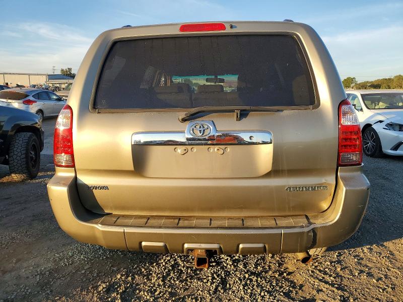 Photo 6 from auction – 2008 TOYOTA 4RUNNER SR with VIN JTEBU14R388107712
