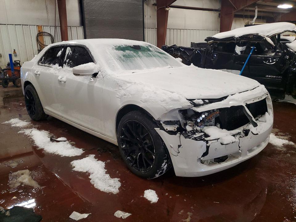 Photo 4 from auction – 2014 CHRYSLER 300 with VIN 2C3CCARG7EH229275