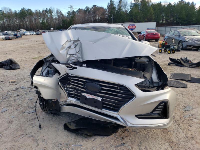 Photo 5 from auction – 2018 HYUNDAI SONATA with VIN 5NPE34AF9JH672392