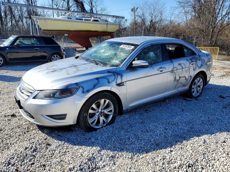 FORD TAURUS 2010 with VIN 1FAHP2EW1AG131962 - Photo from auction