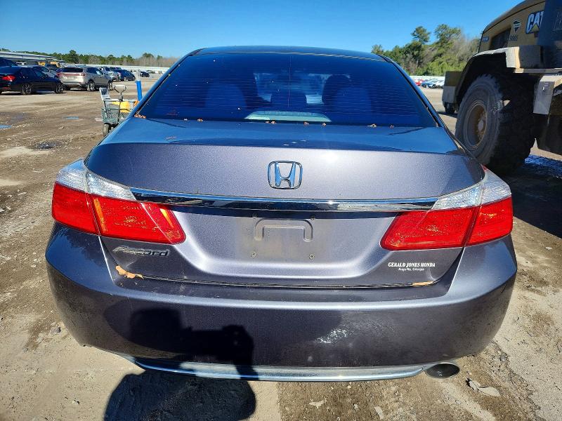 Photo 6 from auction – 2014 HONDA ACCORD with VIN 1HGCR2F75EA293156