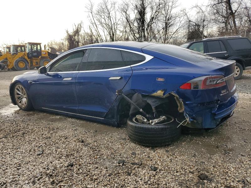 Photo 2 from auction – 2018 TESLA MODEL S with VIN 5YJSA1E27JF296885