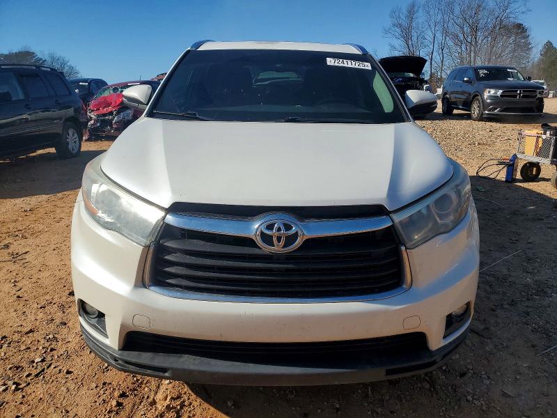 Photo 5 from auction – 2015 TOYOTA HIGHLANDER with VIN 5TDKKRFH3FS084549