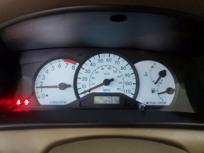 Photo 9 from auction – 2003 TOYOTA COROLLA CE with VIN 1NXBR32E43Z057318