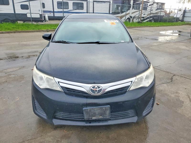 Zdjęcie 5 z aukcji – 2014 TOYOTA CAMRY L z VIN 4T1BF1FK6EU413705