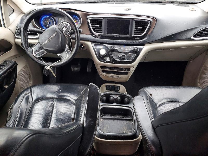 Photo 8 from auction – 2019 CHRYSLER PACIFICA with VIN 2C4RC1BG8KR539943