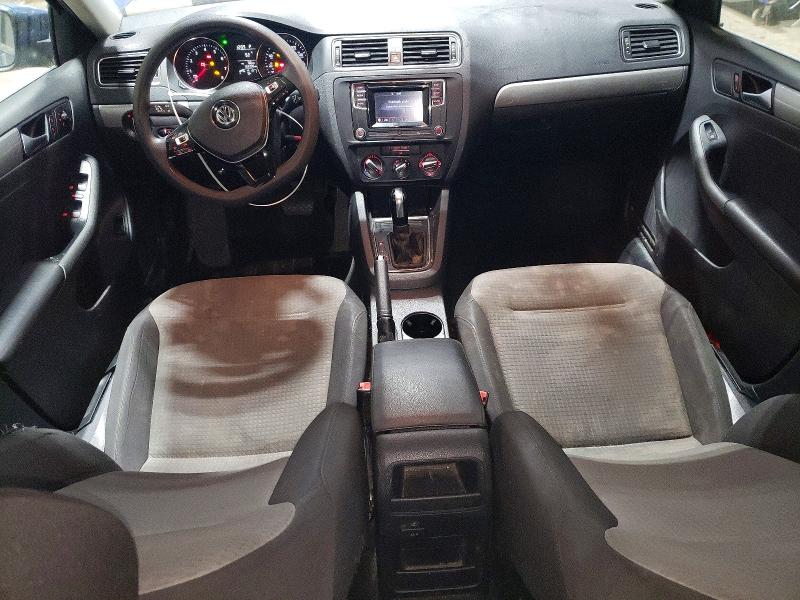 Photo 8 from auction – 2017 VOLKSWAGEN JETTA S with VIN 3VW2B7AJ4HM218676