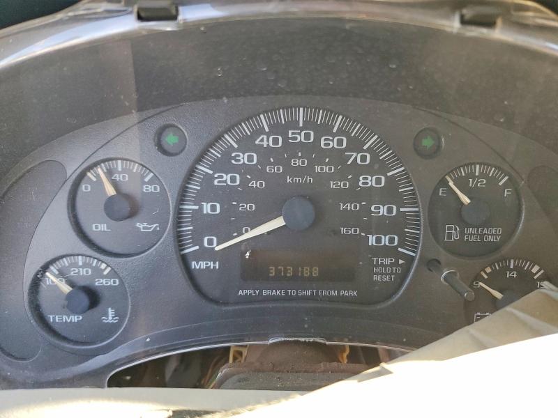 Photo 9 from auction – 2003 CHEVROLET ASTRO with VIN 1GNEL19X73B121532