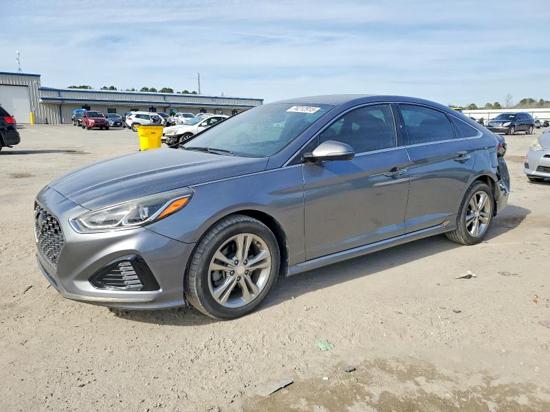 HYUNDAI SONATA SPO 2018 with VIN 5NPE34AF3JH701045 - Photo from auction