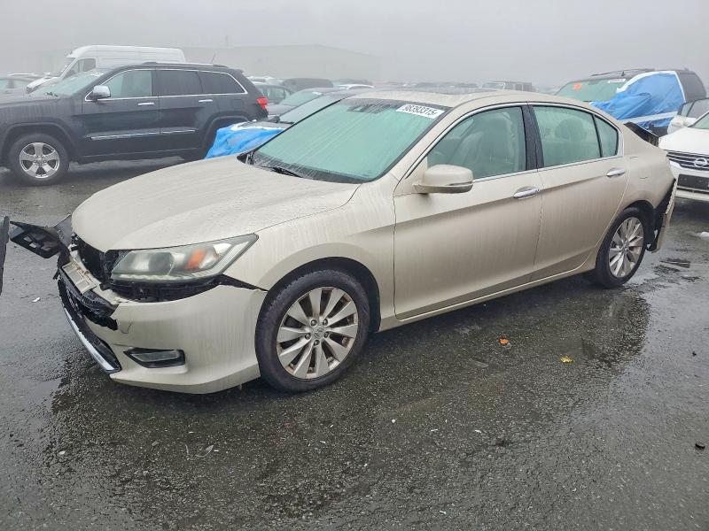 HONDA ACCORD 2013 with VIN 1HGCR3F87DA031040 - Photo from auction