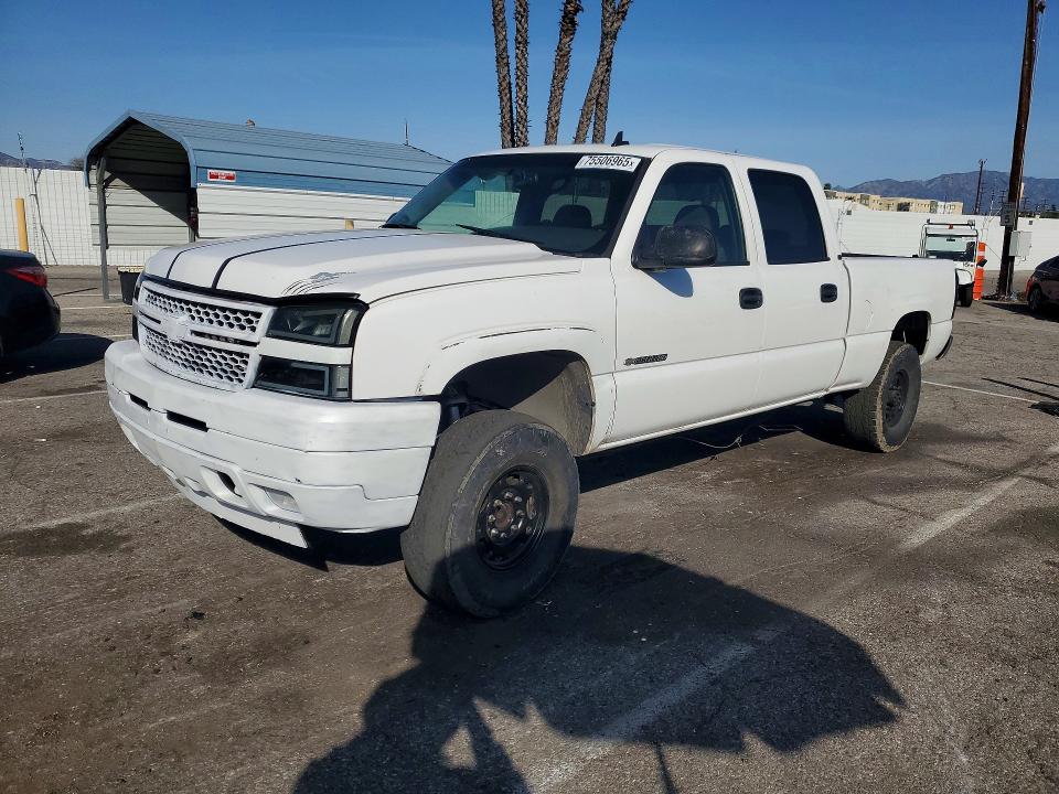 CHEVROLET SILVERADO 2007 with VIN 1GCHC23U37F199587 - Photo from auction