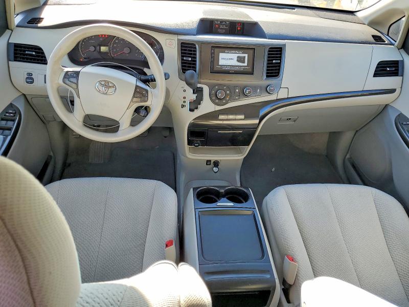 Photo 8 from auction – 2011 TOYOTA SIENNA LE with VIN 5TDKK3DC4BS013021