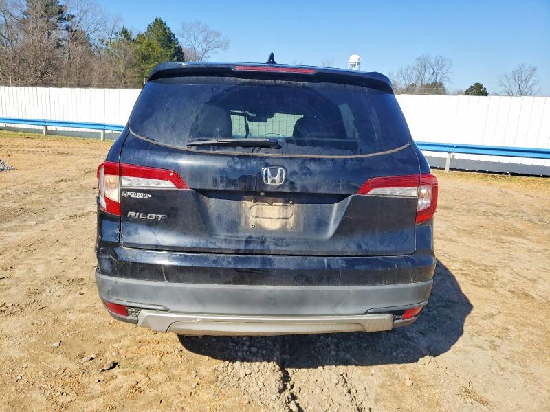 Photo 6 from auction – 2019 HONDA PILOT with VIN 5FNYF5H44KB017040