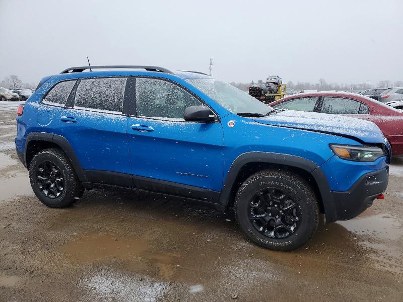Photo 4 from auction – 2019 JEEP CHEROKEE T with VIN 1C4PJMBX1KD392043