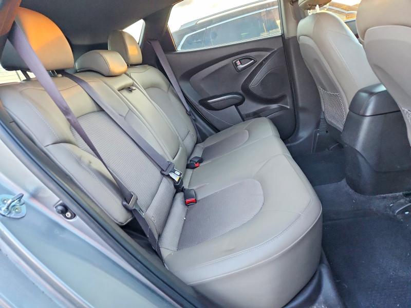 Photo 11 from auction – 2015 HYUNDAI TUCSON GLS with VIN KM8JT3AF0FU064293