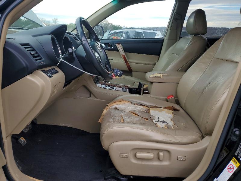 Photo 7 from auction – 2011 TOYOTA HIGHLANDER with VIN 5TDYK3EH5BS040345