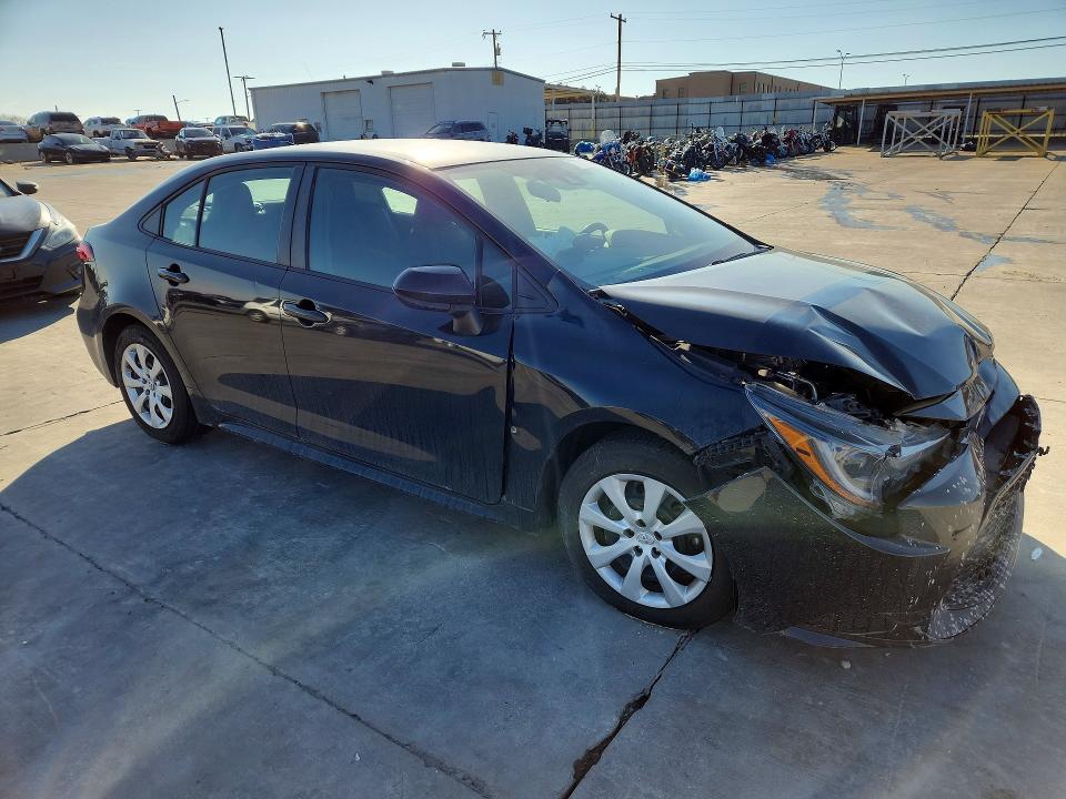 Photo 4 from auction – 2021 TOYOTA COROLLA with VIN 5YFEPMAE9MP226987