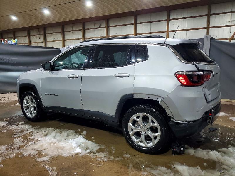 Фото 2 с аукциона – 2024 JEEP COMPASS LA с VIN 3C4NJDBN7RT113527