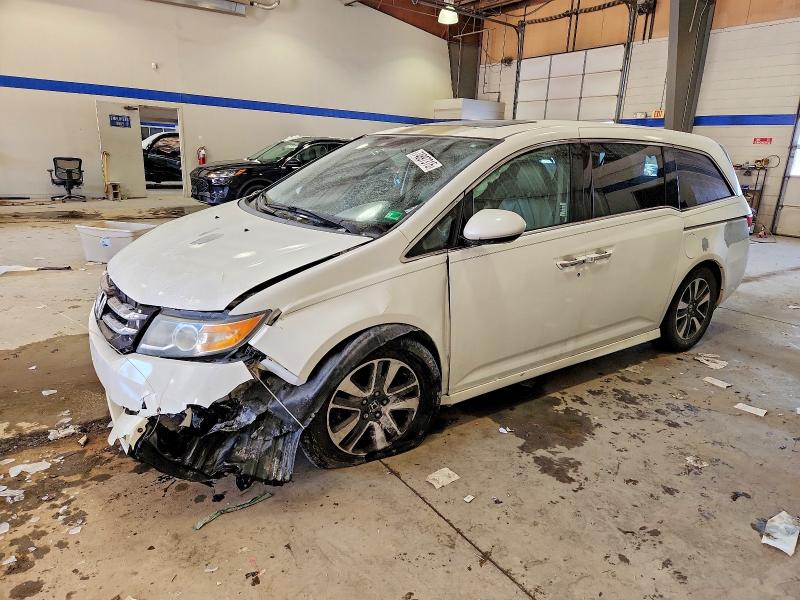 HONDA ODYSSEY 2014 z numerem VIN 5FNRL5H90EB045172 - Zdjęcie z aukcji