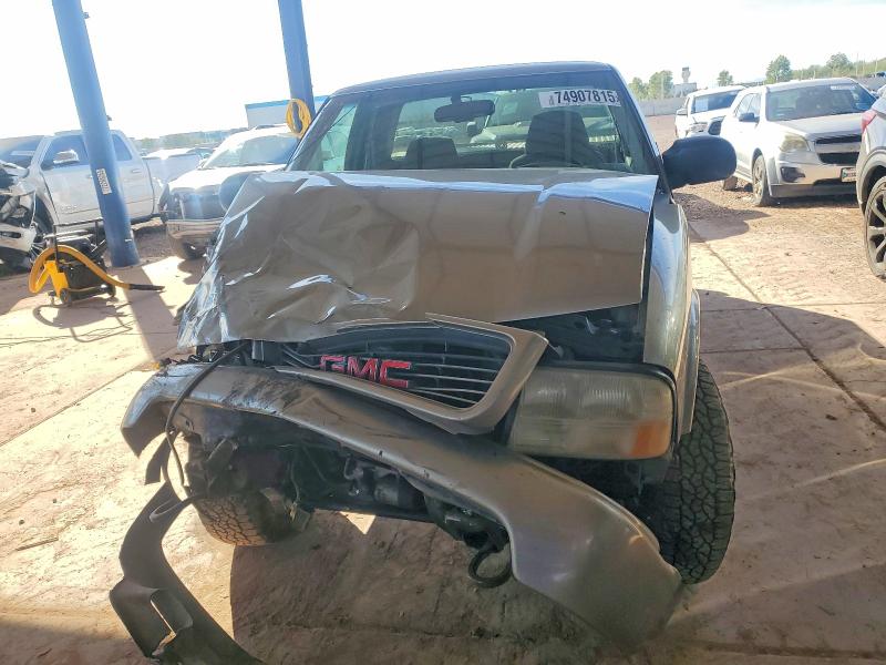 Photo 5 from auction – 2000 GMC SONOMA with VIN 1GTDT19W6Y8305098