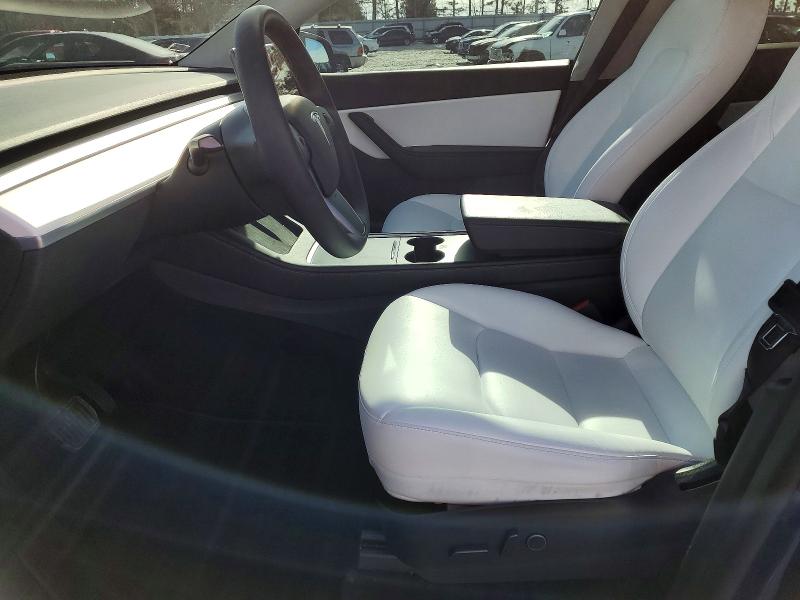 Photo 7 from auction – 2022 TESLA MODEL Y with VIN 7SAYGDEE6NF446840