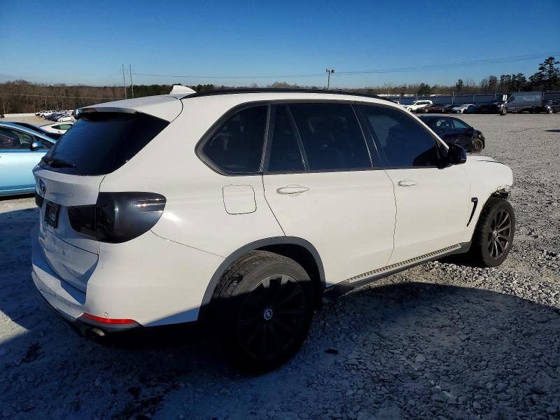Photo 3 from auction – 2015 BMW X5 XDRIVE3 with VIN 5UXKR0C54F0P16011