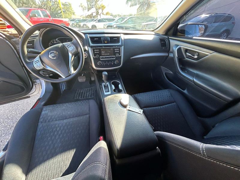 Photo 9 from auction – 2017 NISSAN ALTIMA with VIN 1N4AL3AP0HC206167