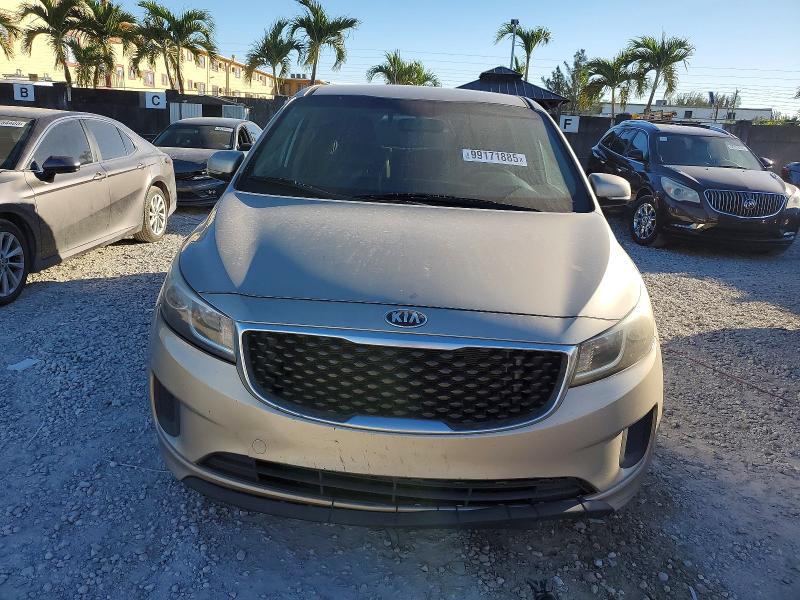 Photo 5 from auction – 2017 KIA SEDONA with VIN KNDMB5C18H6236420
