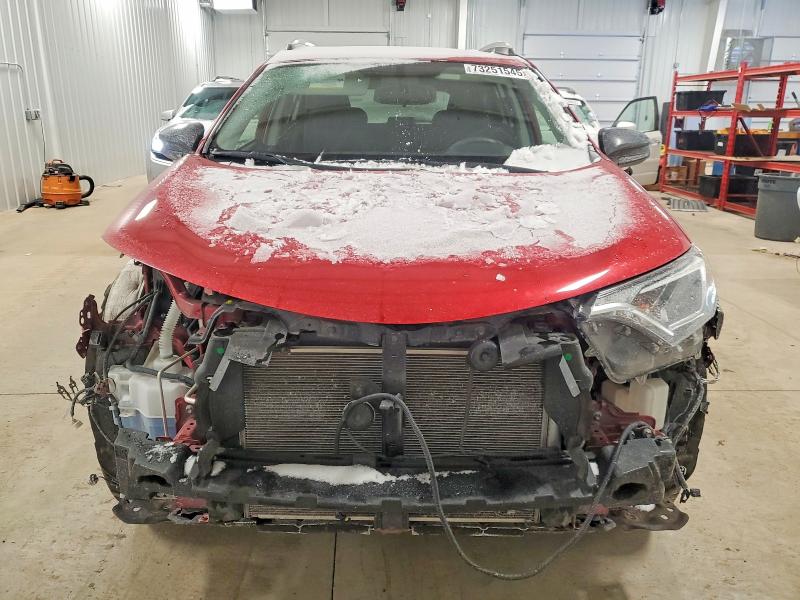 Photo 5 from auction – 2016 TOYOTA RAV4 with VIN JTMZFREV4GJ096282